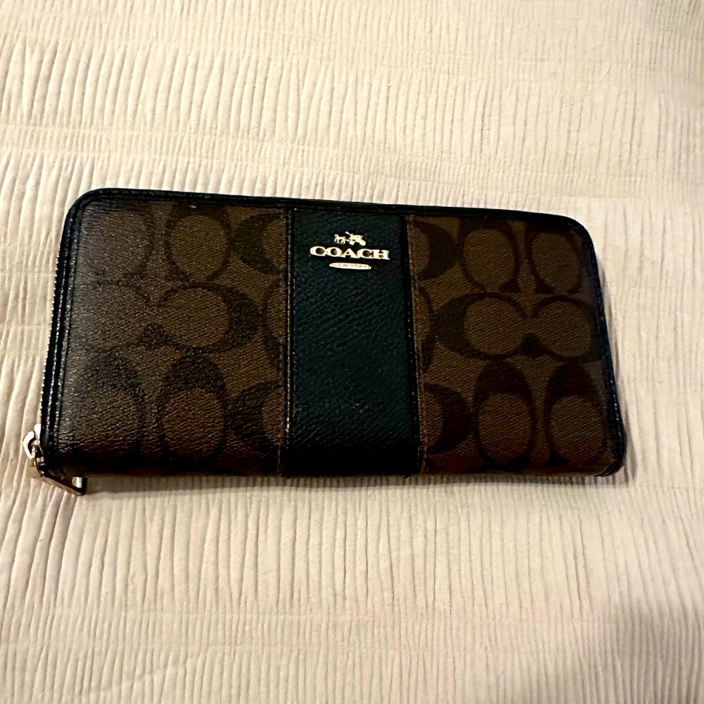 Coach Full Zip Accordion Wallet - Brown Signature